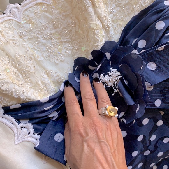 🍃Dentelle Lace, Pearls, Silk, Polkadots, Magnolia - Picture 9 of 13